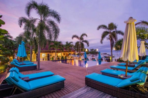 Отель Bay Shore Huts - CHSE Certified  Lembongan